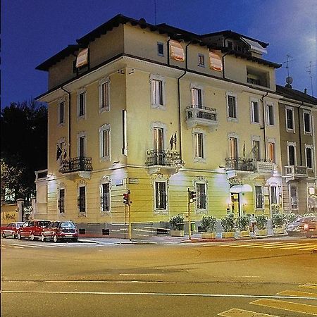 Hotel Florence Milano Luaran gambar