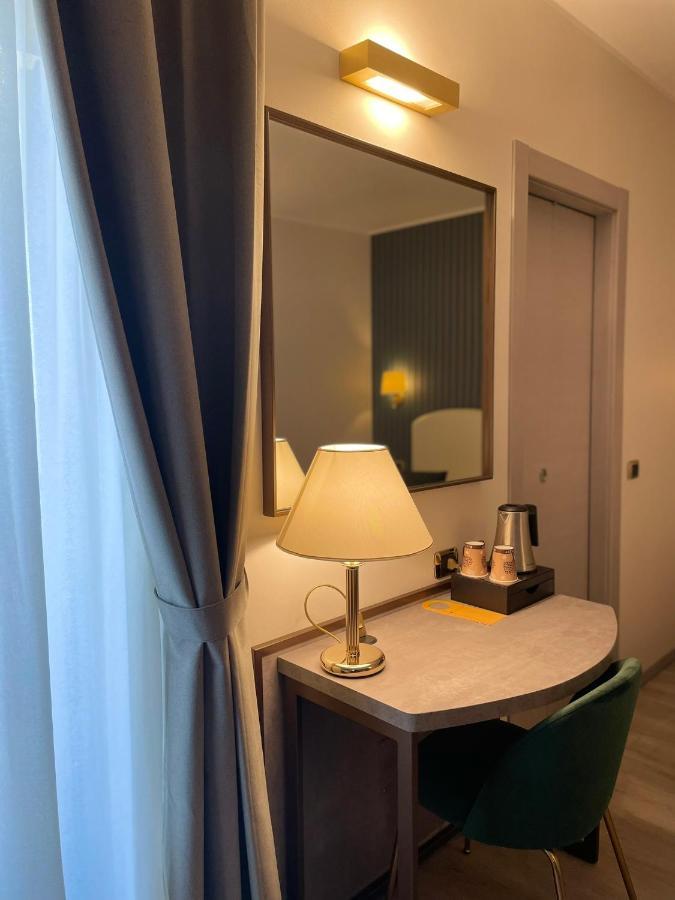 Hotel Florence Milano Luaran gambar