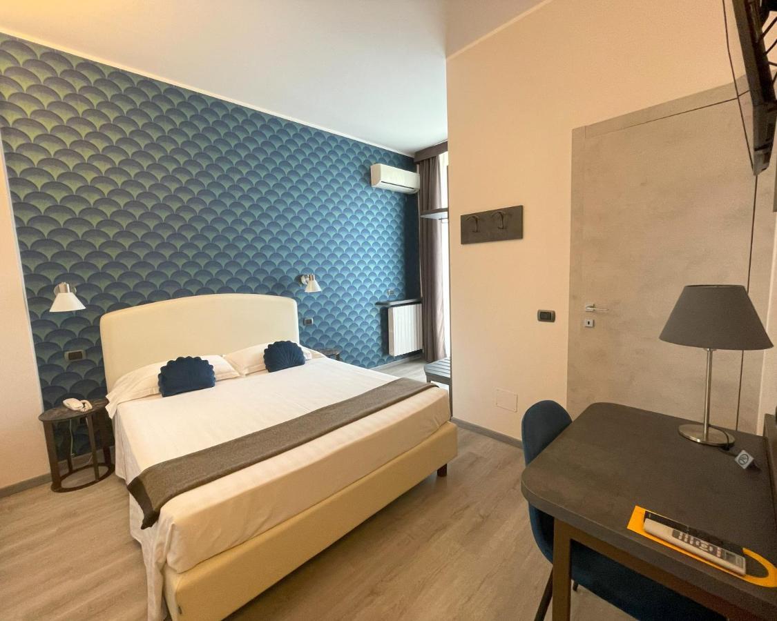 Hotel Florence Milano Luaran gambar