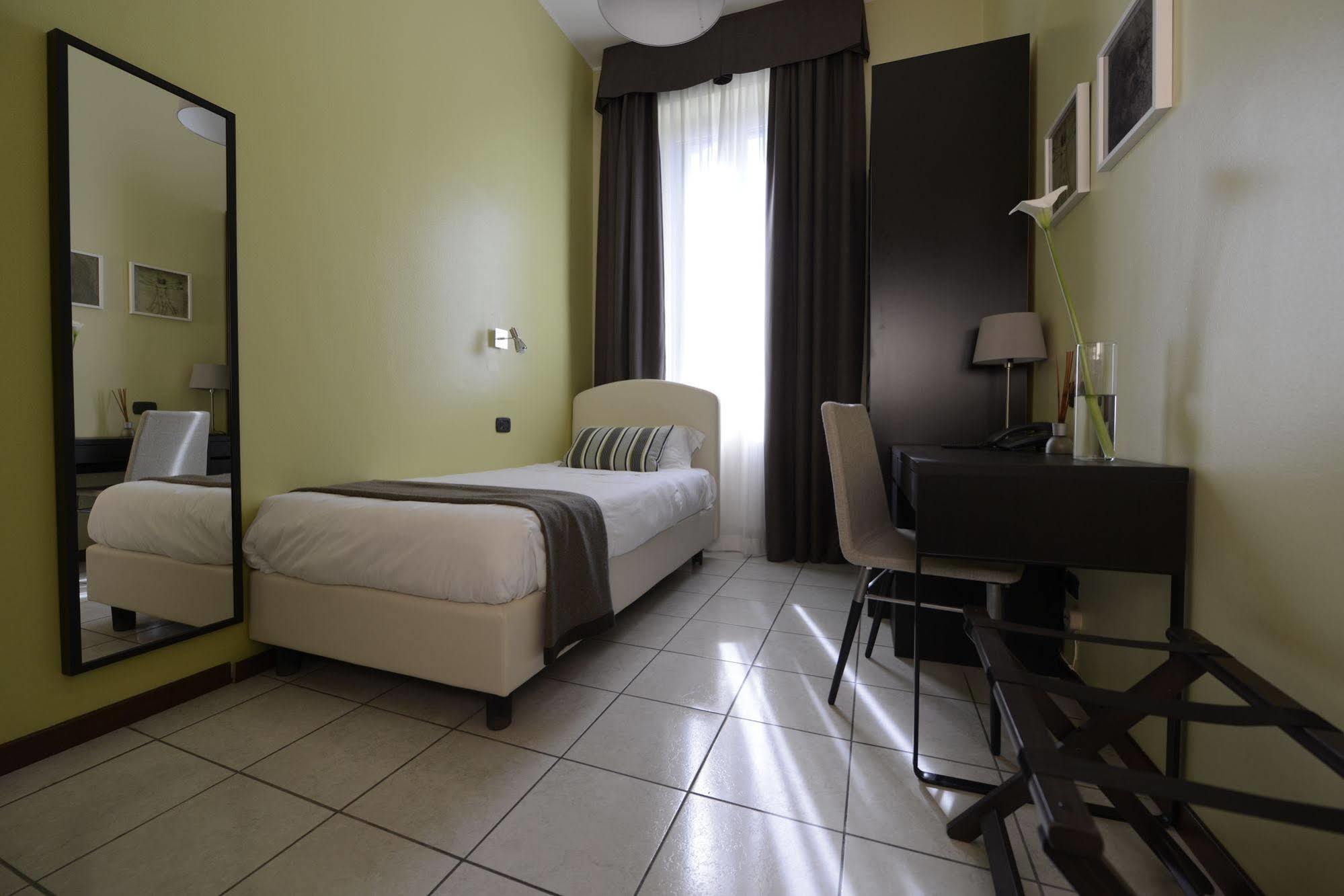 Hotel Florence Milano Luaran gambar
