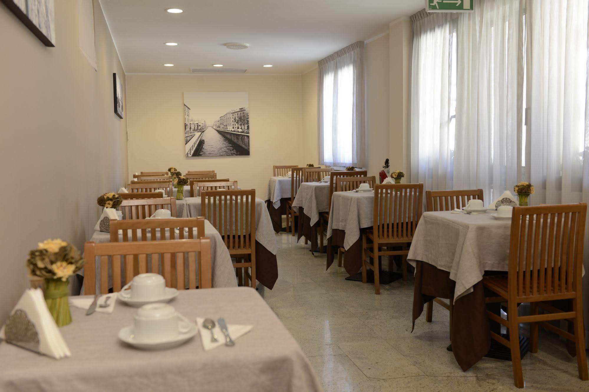 Hotel Florence Milano Luaran gambar